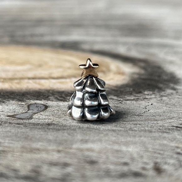 Pandora Christmas Tree 14K Gold & Sterling Silver Charm - Picture 1 of 3
